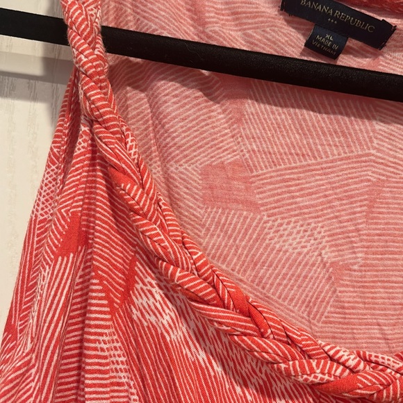 🌸Buy 3 for $15🌸 Banana Republic halter top, braided neckline, size CL - Picture 2 of 4